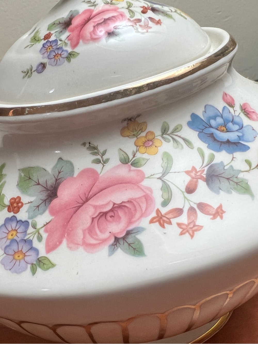 Floral Tea Pot - Picture 3 of 8